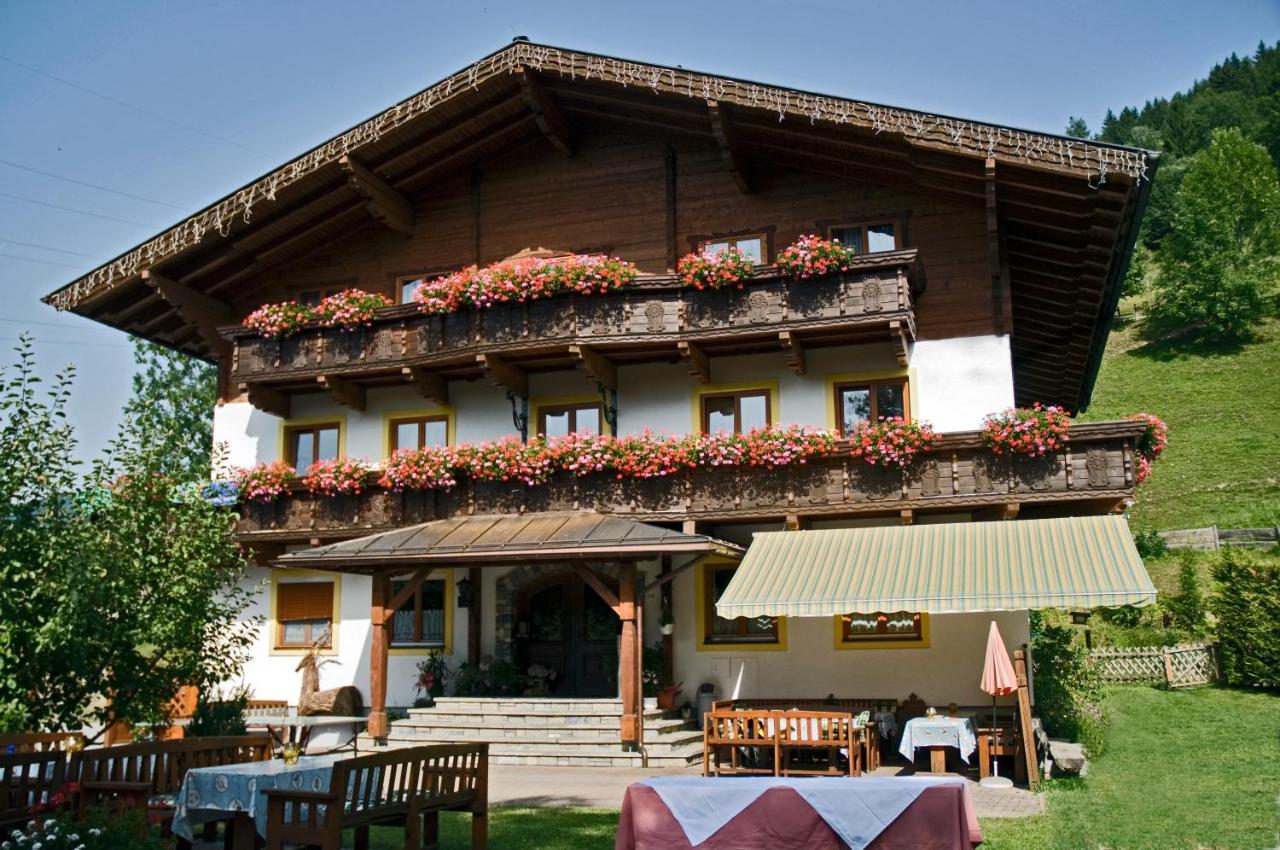 Hotel - Pension Oetzmooshof ザンクト・ヨーハン・イム・ポンガウ エクステリア 写真